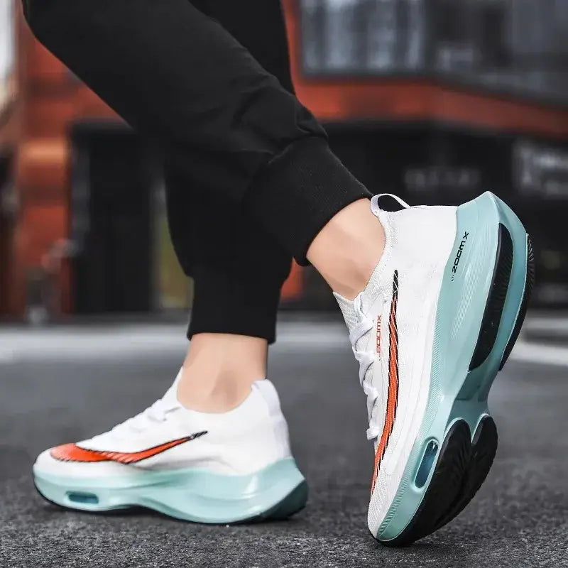 Tênis de Corrida Stride Plus + Meia Antiderrapante MixRuneer de Brinde (Grátis)