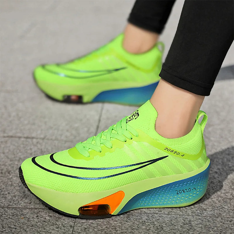 Tênis com placa de carbono