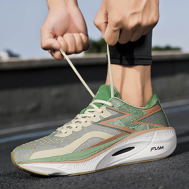 Tênis de corrida leve