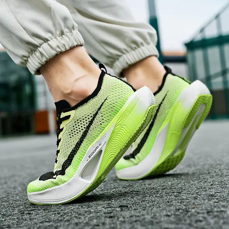 Tênis de corrida masculino